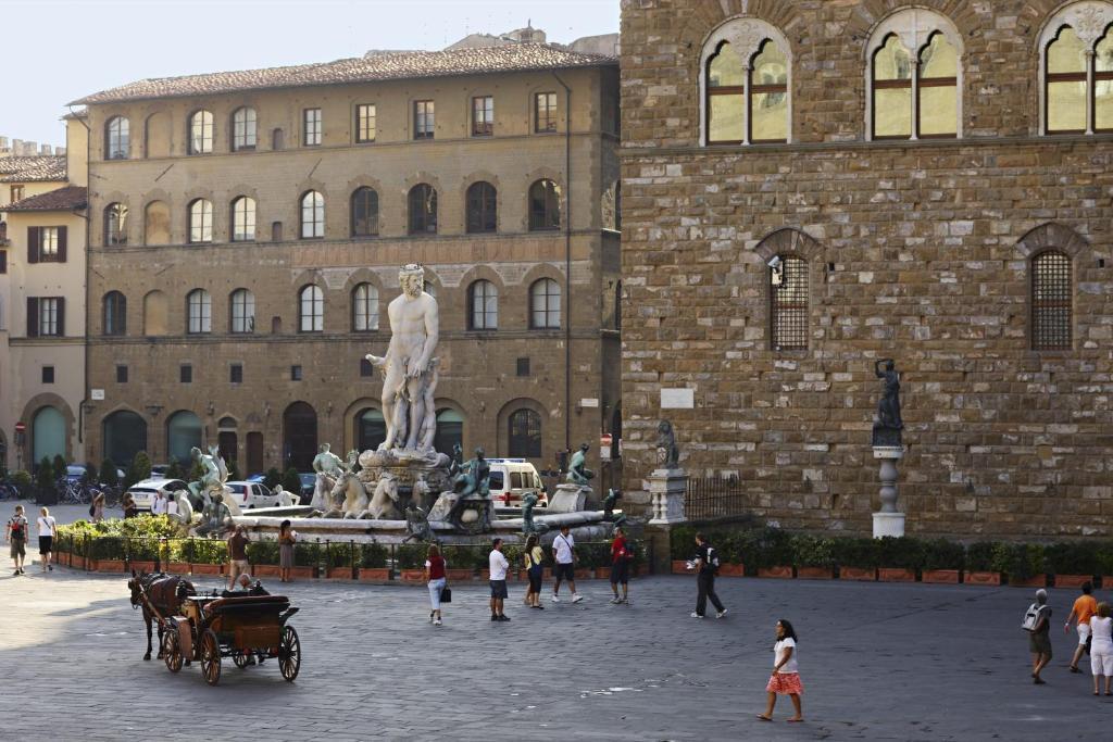 אפרטהוטל פירנצה Relais Piazza Signoria מראה חיצוני תמונה